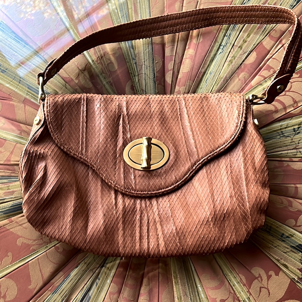 ELAINE TURNER LEATHER HANDBAG 👜